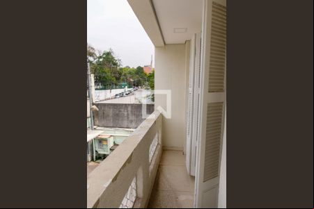 Sacada de casa à venda com 4 quartos, 190m² em Centro, Osasco