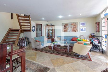 Sala de casa de condomínio para alugar com 3 quartos, 600m² em Itanhangá, Rio de Janeiro