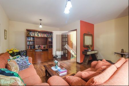 Sala de casa à venda com 3 quartos, 320m² em Santo Antônio, Porto Alegre