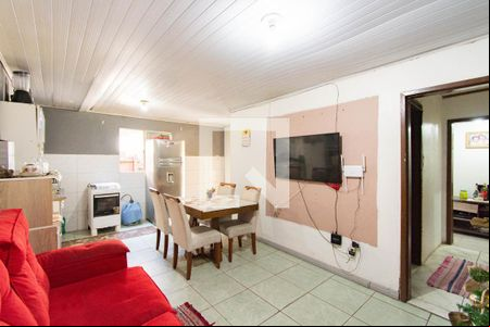 Sala de casa para alugar com 4 quartos, 130m² em Guajuviras, Canoas