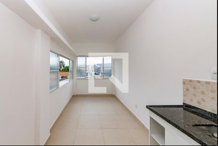 Kitnet de kitnet/studio para alugar com 1 quarto, 15m² em Carlos Prates, Belo Horizonte