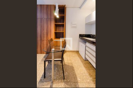 Sala/Cozinha de kitnet/studio à venda com 1 quarto, 29m² em Estoril, Belo Horizonte