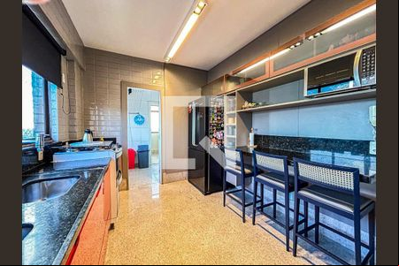 Cozinha de apartamento à venda com 5 quartos, 341m² em Buritis, Belo Horizonte