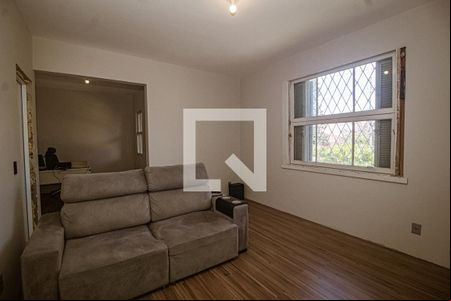 Sala de casa à venda com 4 quartos, 140m² em Santo Antônio, Porto Alegre