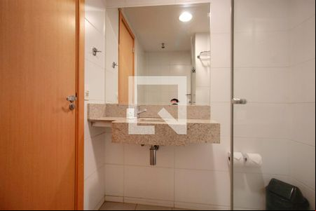 Banheiro de kitnet/studio à venda com 1 quarto, 20m² em São Cristóvão, Belo Horizonte