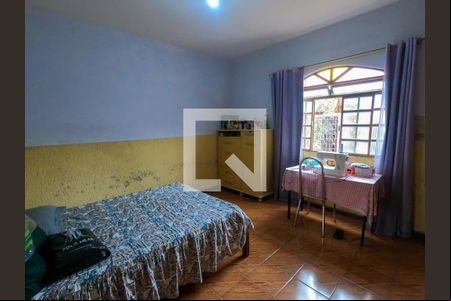 quarto 1 piso inferior  de casa à venda com 4 quartos, 198m² em Jardim Alterosa, Betim