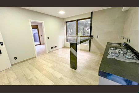 Sala/Cozinha de apartamento à venda com 1 quarto, 117m² em Lourdes, Belo Horizonte