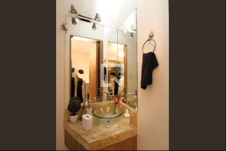 Lavabo de casa de condomínio à venda com 2 quartos, 68m² em Vila Mazzei, São Paulo