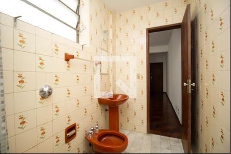Banheiro de kitnet/studio à venda com 1 quarto, 45m² em Centro, Belo Horizonte