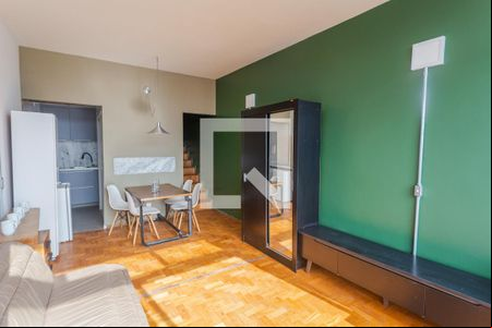 Sala/Quarto de kitnet/studio à venda com 1 quarto, 30m² em Santo Agostinho, Belo Horizonte