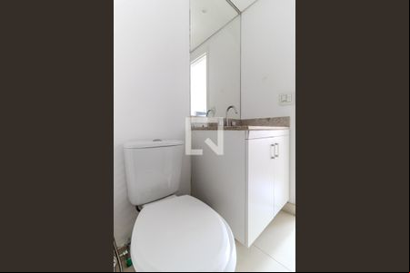 Banheiro de kitnet/studio à venda com 1 quarto, 44m² em Santa Ifigênia, São Paulo