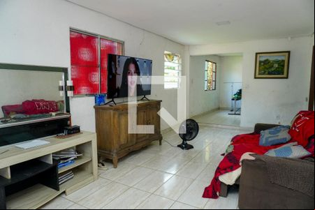 Sala de casa para alugar com 4 quartos, 170m² em Jardim Universitario, Viamão