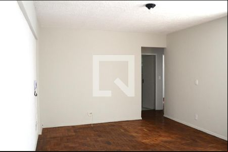 Sala de apartamento à venda com 3 quartos, 90m² em Sagrada Família, Belo Horizonte