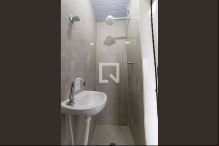 Banheiro de kitnet/studio à venda com 1 quarto, 16m² em Santa Cruz, Belo Horizonte