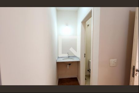 Lavabo de casa de condomínio para alugar com 3 quartos, 146m² em Morada das Vinhas, Jundiaí