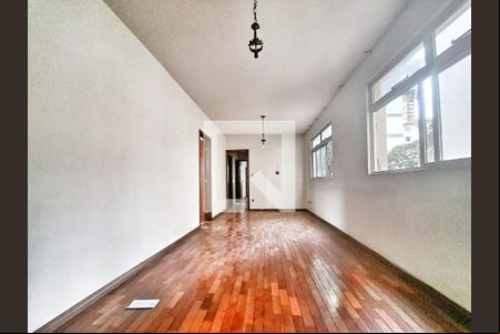 Sala de apartamento à venda com 3 quartos, 90m² em Cidade Jardim, Belo Horizonte