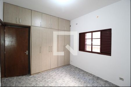 Quarto 1 - Suíte de casa para alugar com 3 quartos, 205m² em Tubalina, Uberlândia