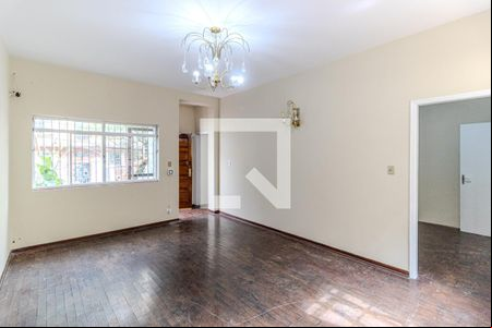 Sala de casa à venda com 3 quartos, 600m² em Santa Cecilia, São Paulo