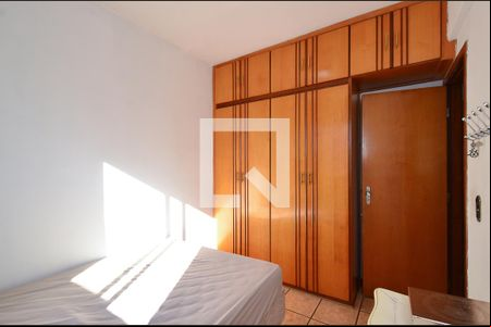 Quarto1 de apartamento para alugar com 2 quartos, 65m² em Santo Agostinho, Belo Horizonte