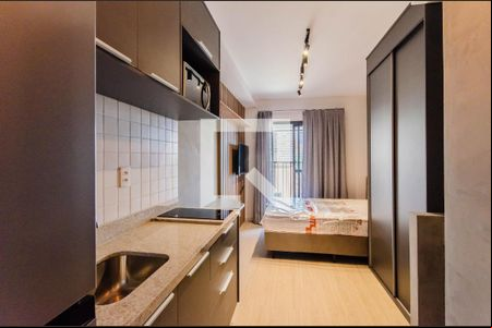 Cozinha de casa para alugar com 1 quarto, 19m² em Liberdade, São Paulo