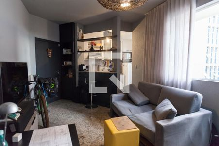 Studio de kitnet/studio à venda com 1 quarto, 49m² em Santa Efigênia, Belo Horizonte