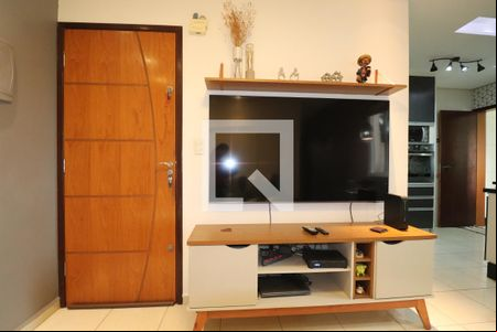 Sala de apartamento à venda com 2 quartos, 120m² em Jardim Santo Antônio, Santo André