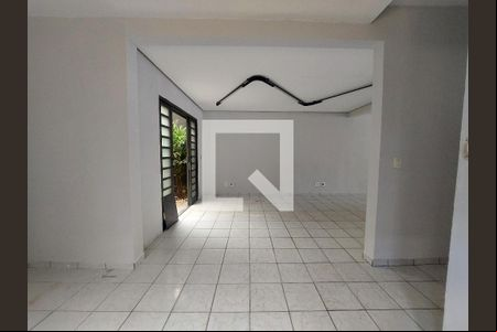 Sala de casa para alugar com 5 quartos, 230m² em Indianópolis, São Paulo