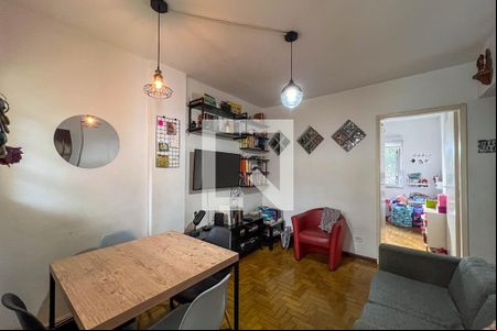 Sala de apartamento à venda com 2 quartos, 50m² em Vila Mariana, São Paulo
