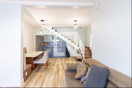 Sala de casa à venda com 3 quartos, 235m² em Centro, Osasco