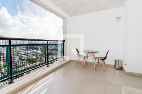Varanda de kitnet/studio à venda com 1 quarto, 30m² em Bom Retiro, São Paulo