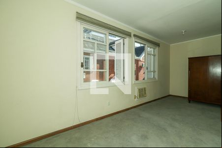 Quarto  de casa de condomínio à venda com 2 quartos, 223m² em Três Figueiras, Porto Alegre