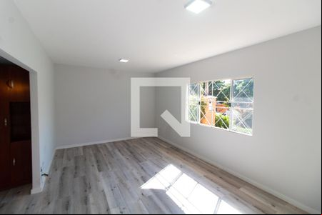 Sala de casa de condomínio à venda com 3 quartos, 110m² em Jardim do Sol, Campinas
