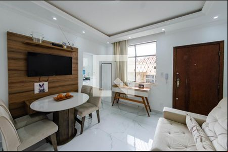 Sala de apartamento à venda com 2 quartos, 42m² em Serra, Belo Horizonte