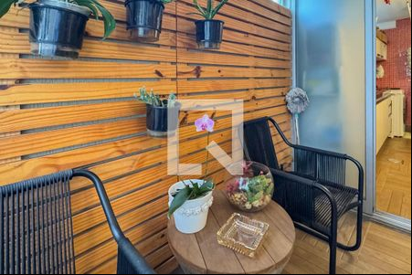 Varanda de apartamento à venda com 2 quartos, 73m² em Lourdes, Belo Horizonte