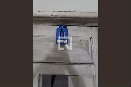 Lockbox  de casa para alugar com 1 quarto, 22m² em Jardim Margarida, Embu das Artes