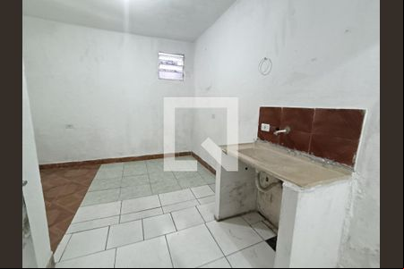 Quarto/Cozinha de casa para alugar com 1 quarto, 22m² em Jardim Margarida, Embu das Artes