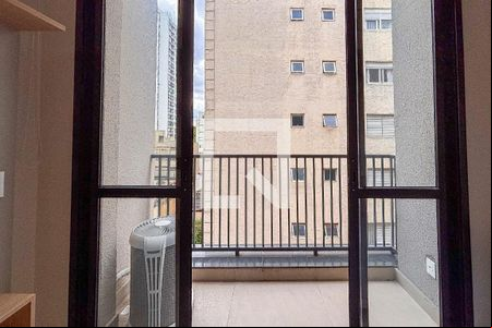 Varanda de kitnet/studio à venda com 1 quarto, 35m² em Vila Madalena, São Paulo