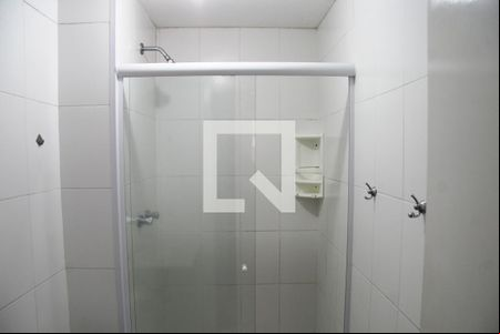 Banheiro da Suíte de apartamento para alugar com 2 quartos, 60m² em Picanço, Guarulhos