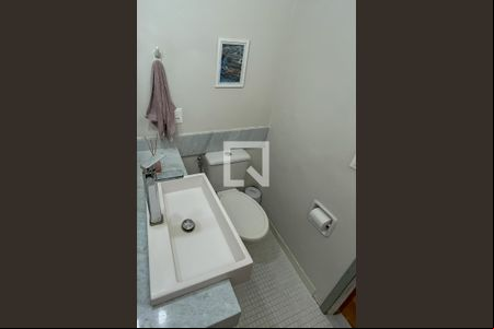 Banheiro de kitnet/studio à venda com 1 quarto, 73m² em Santo Agostinho, Belo Horizonte
