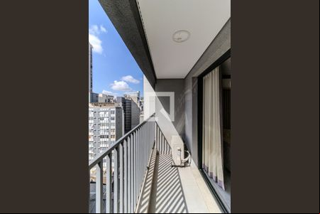 Varanda de kitnet/studio à venda com 1 quarto, 31m² em Santa Ifigênia, São Paulo