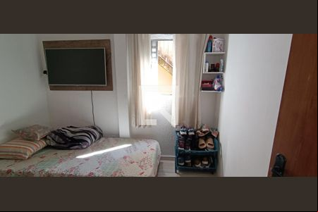 Quarto de casa à venda com 4 quartos, 200m² em Jardim Maria Rosa, Taboão da Serra