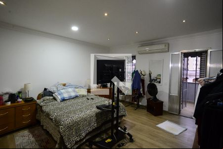Suíte 1 de casa à venda com 4 quartos, 170m² em Cambuci, São Paulo