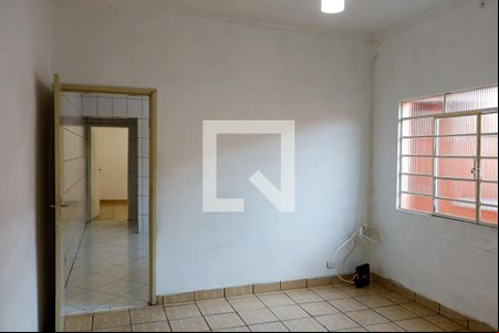 Sala de casa à venda com 3 quartos, 125m² em Santo Antônio, Osasco
