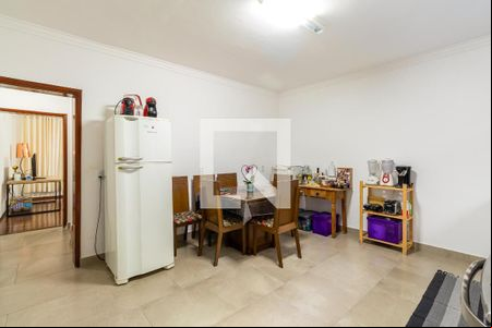 Casa à venda com 3 quartos, 162m² em Vila Pires, Santo André