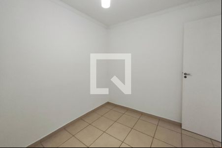 Quarto 2 de apartamento para alugar com 2 quartos, 43m² em Jardim Nova Europa, Campinas
