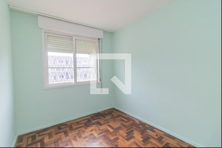 Quarto 2 de apartamento à venda com 3 quartos, 70m² em Teresópolis, Porto Alegre