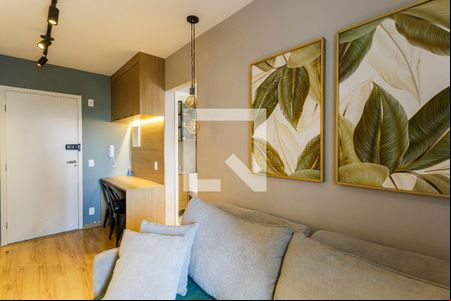 Sala de kitnet/studio para alugar com 1 quarto, 32m² em Indianópolis, São Paulo