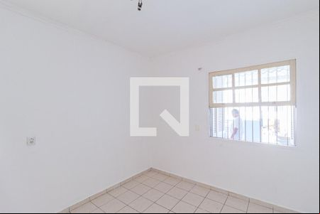 Quarto 2 de casa para alugar com 2 quartos, 75m² em Novo Osasco, Osasco