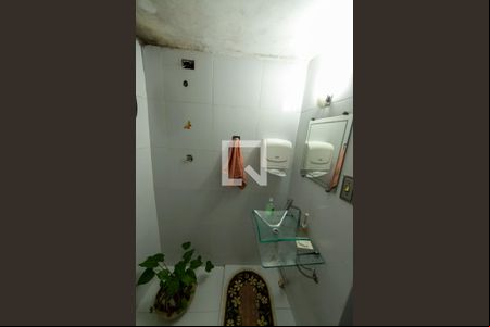 Lavabo de casa à venda com 3 quartos, 150m² em Vila Pouso Alegre, Barueri