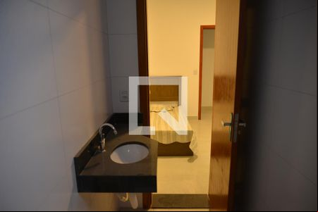 Banheiro da Suíte 1 de apartamento à venda com 2 quartos, 106m² em Santa Terezinha, Santo André